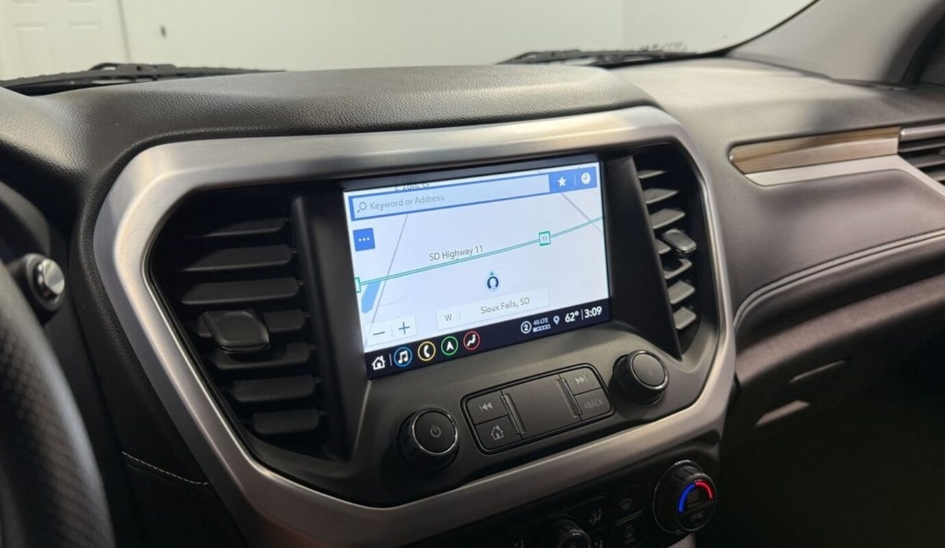 2023 GMC Acadia SLE